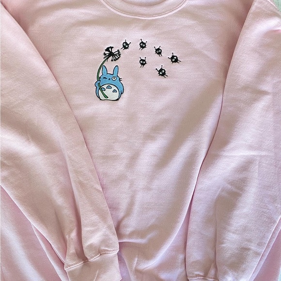 Totoro Embroidered Sweatshirt - Picture 3 of 5